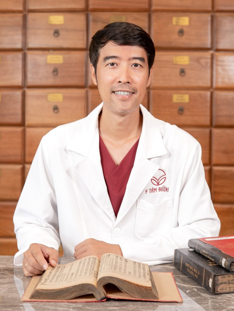 Bác sĩ YHCT Nguyễn Hữu Trường