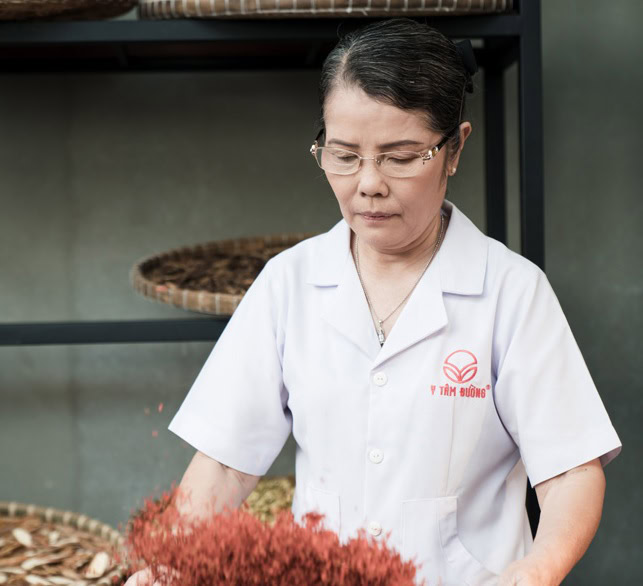 Lương y Bùi Thị Thìn